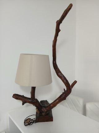 Lampada da tavolo artigianale ramo legno