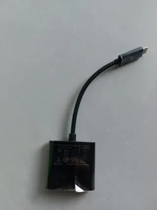 Adaptador Belkin USB-C a HDMI + Carga