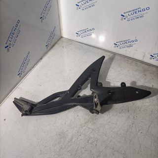 Soporte estribera lado derecho Kawasaki ER-6n 2008