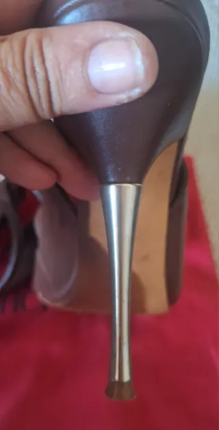 Sandalias Carolina Herrera Marrón y Dorado