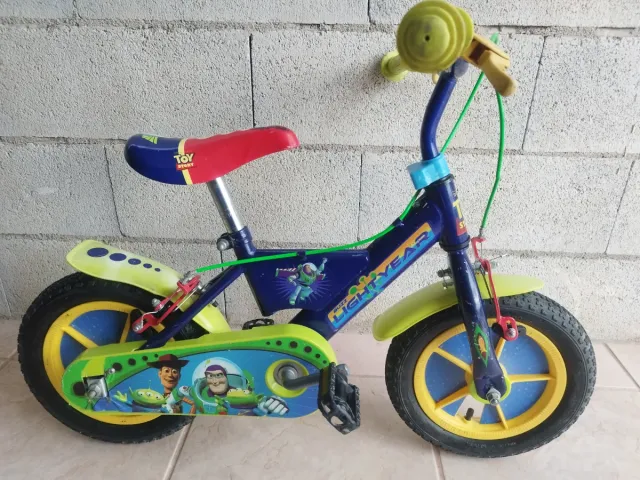 Bicicleta infantil Toy Story Buzz Lightyear