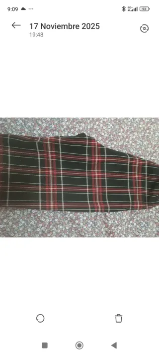 Pantalones cuadros Stradivarius Talla S