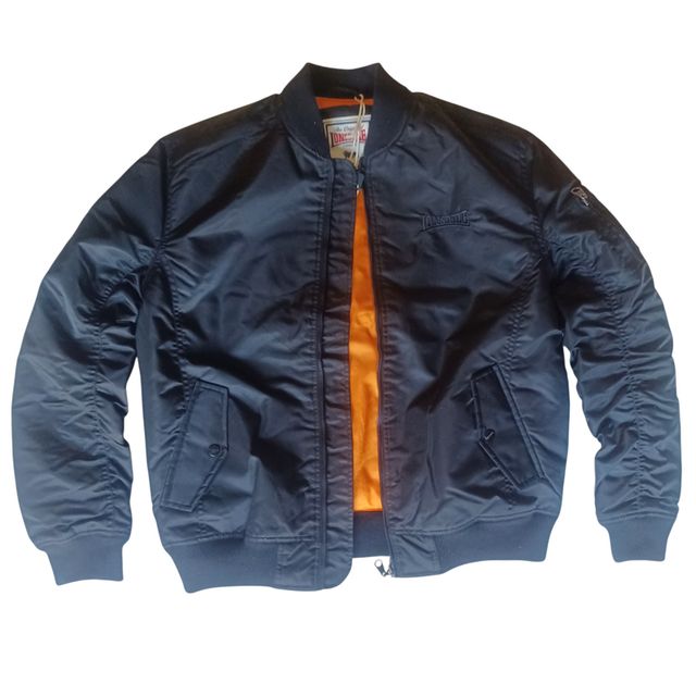 Cazadora Bomber MA1 Lonsdale London, negra