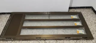 Puerta aluminio entrada/jardín Precio negociable