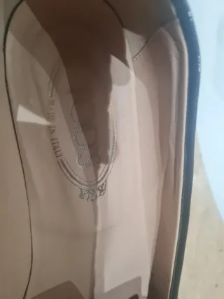 Mocasines charol TOD'S negros