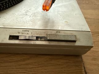 Giradischi Technics SL-B205