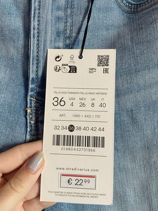 Pantalones campana Stradivarius D78