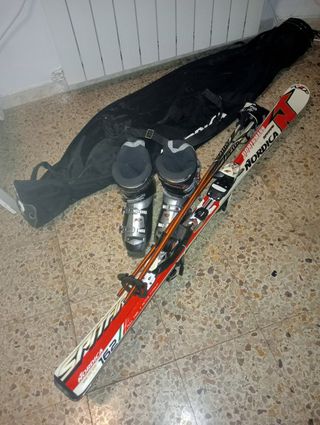 Pack Nòrdica Esquís, Botas y Bastones