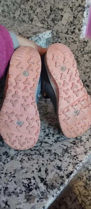 Botas montaña trekking velcro de niños