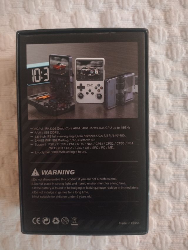 Consola Retro R36S Arkos