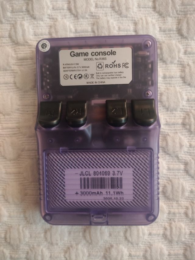 Consola Retro R36S Arkos