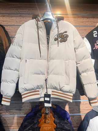 Chaqueta reversible beige/negra