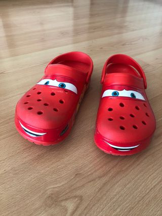 Crocs Rojas Cars