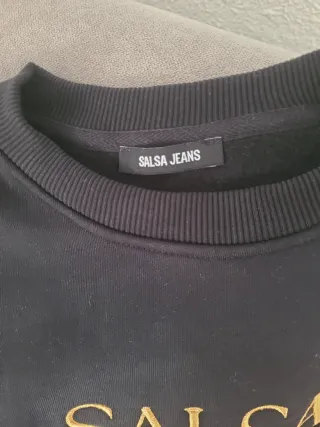 Sudadera marca Salsa de color Negro