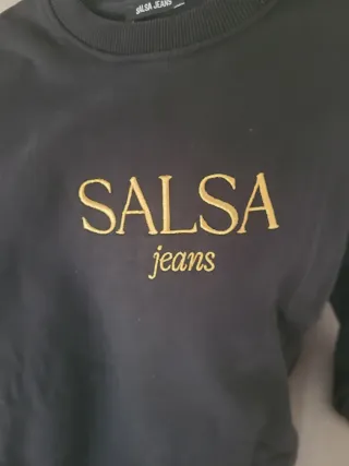 Sudadera marca Salsa de color Negro