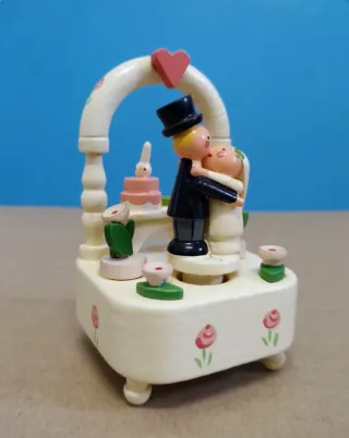 Carillon Sevi in legno con musica