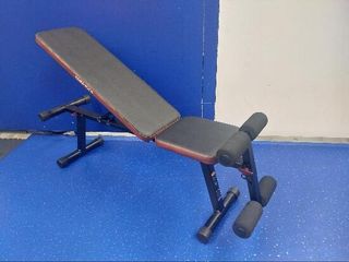 Banco de pesas y Abdominales inclinable plegable