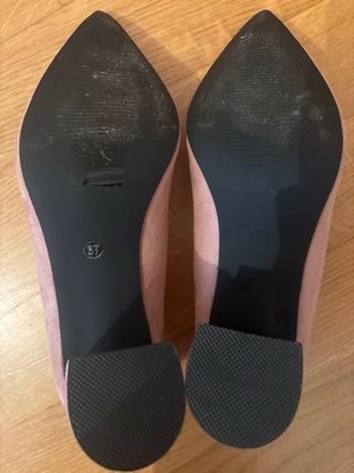 Zapatos de tacón rosa