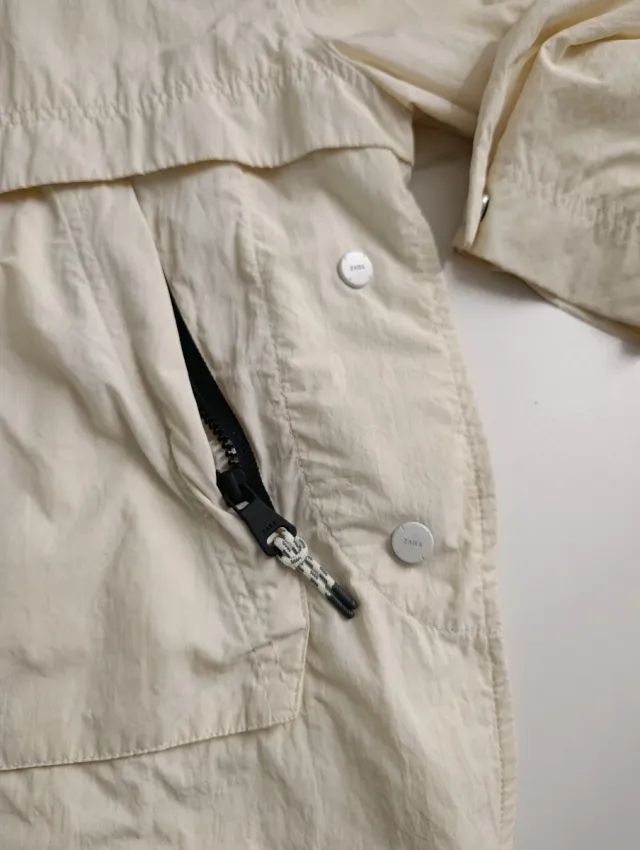 Chaqueta niña con capucha