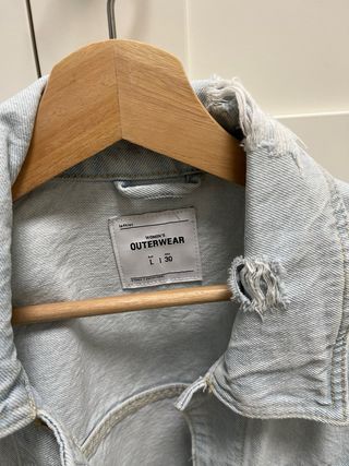 Cazadora tejana desgastada