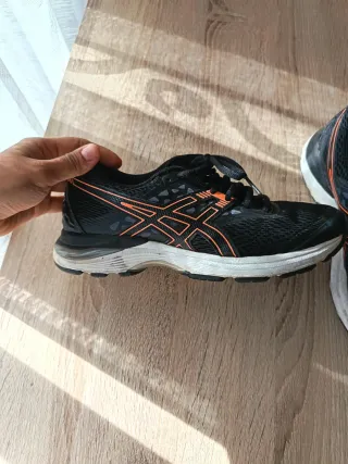 Zapatillas ASICS Running Negro Naranja
