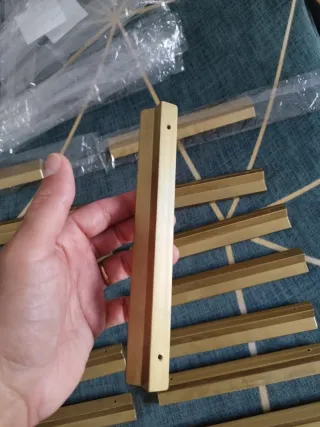 Pomos y Tiradores de madera dorados