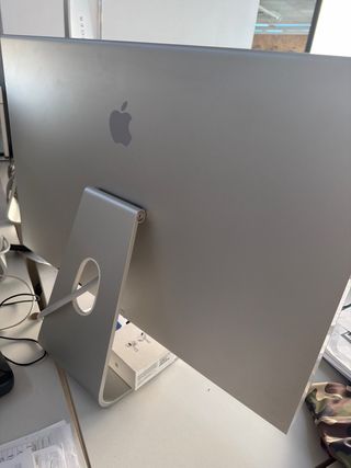 Mac Pro Apple + Home Cinema 30”