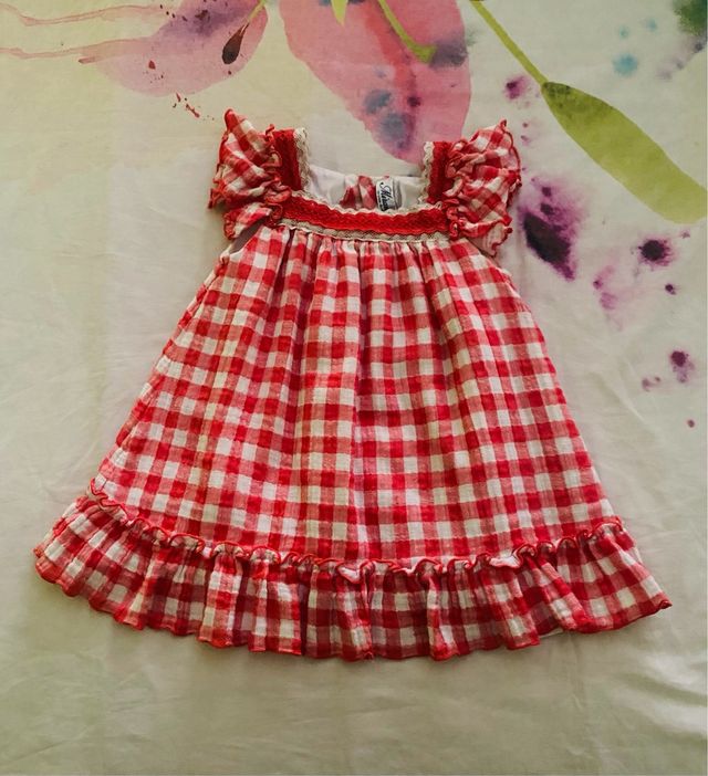 Vestidos y conjuntos niña