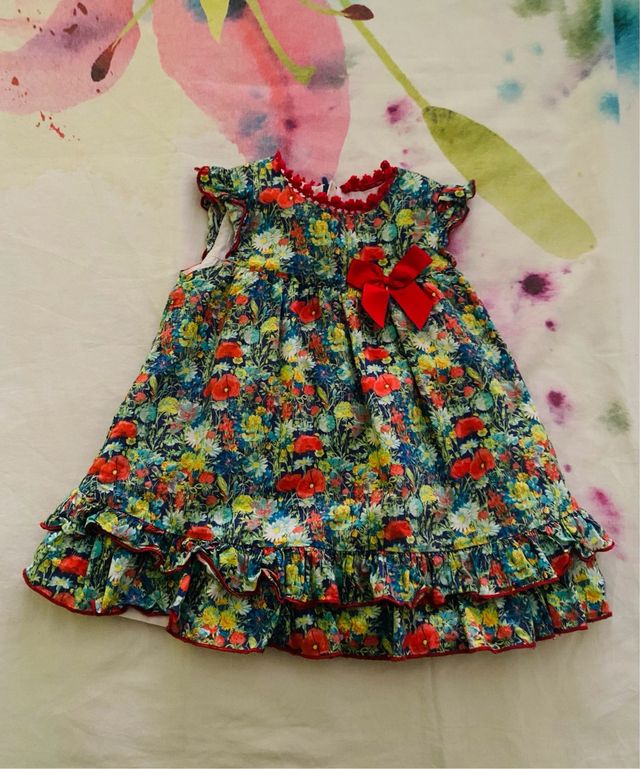 Vestidos y conjuntos niña