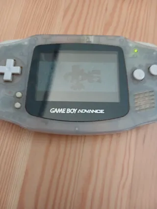 Game Boy Advance Transparente Gris