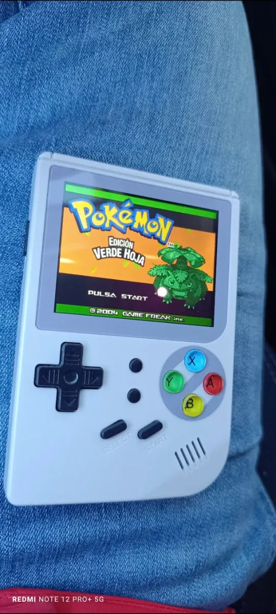 Consola Retro Portátil Pokémon Verde Folha