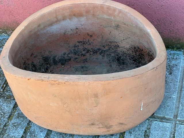 Maceta terracota antigua