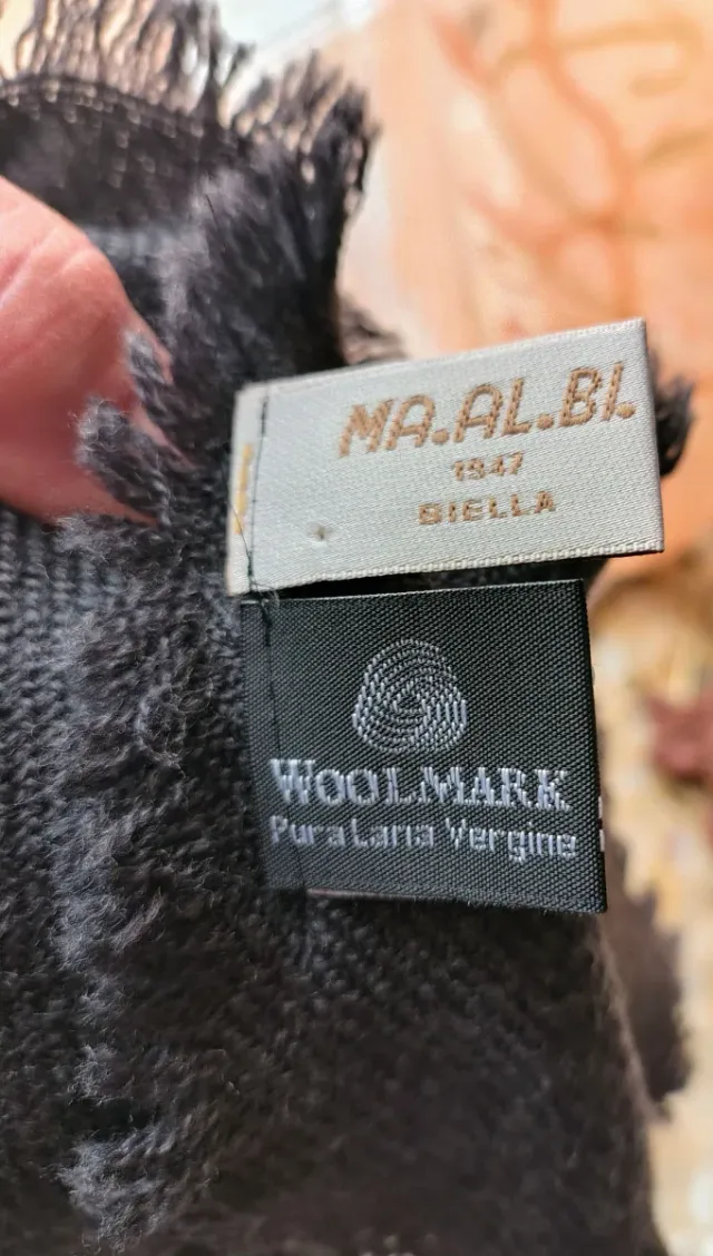 Sciarpa/scialle in pura lana