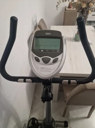 Bicicleta Estática BH Rhyno