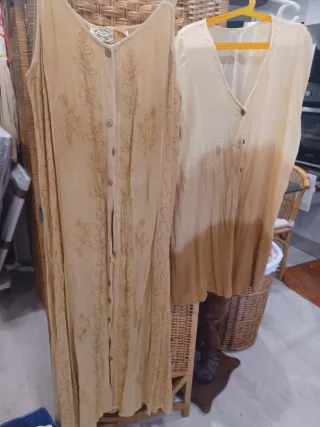 Blazer Mujer Cuadros Blanco y Vestido con Chaleco