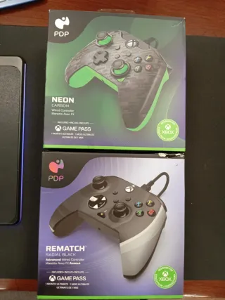 2 Mandos Xbox PDP: NEON Carbon y REMATCH