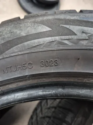 Neumáticos 215/55 R17 94V