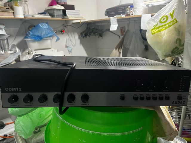 Amplificador AUDAC COM12