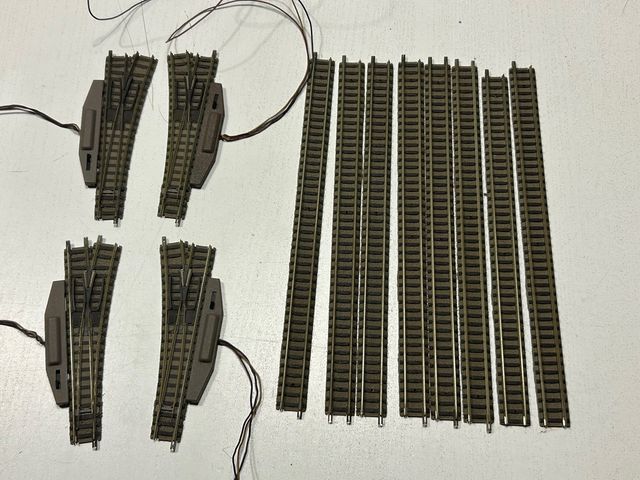 Fleischmann 4 desvíos + vías esc N