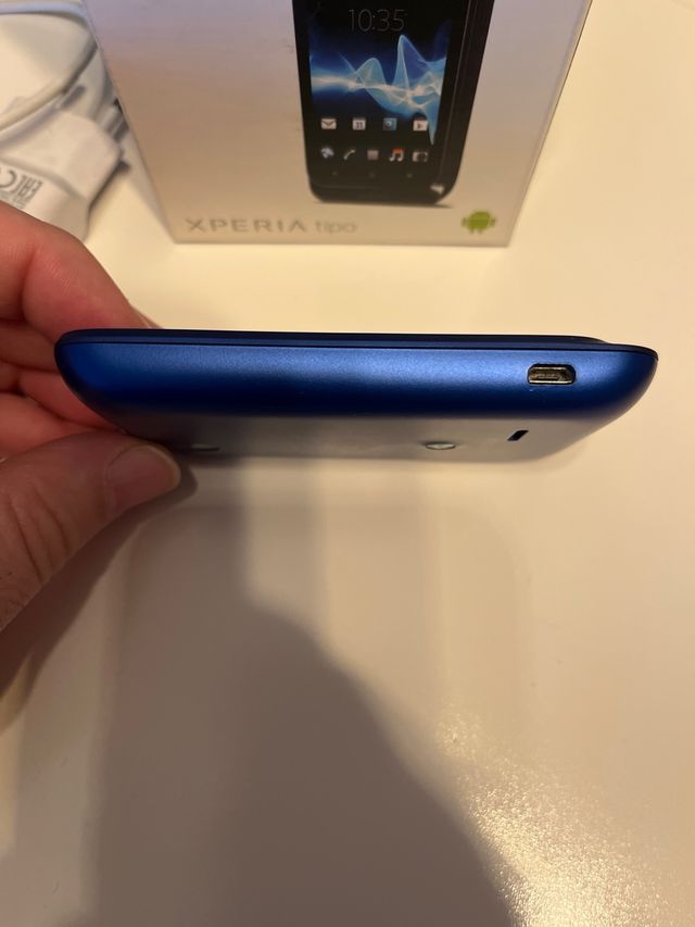 Sony Xperia ST21i - Funciona