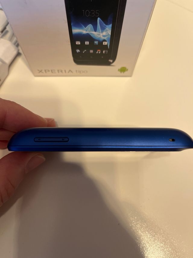 Sony Xperia ST21i - Funciona