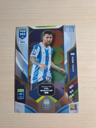 Cromo Panini FIFA 365 Messi FWC8