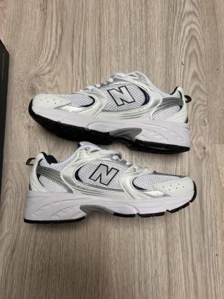 New Bálance 530 White Silver Navy talla 37