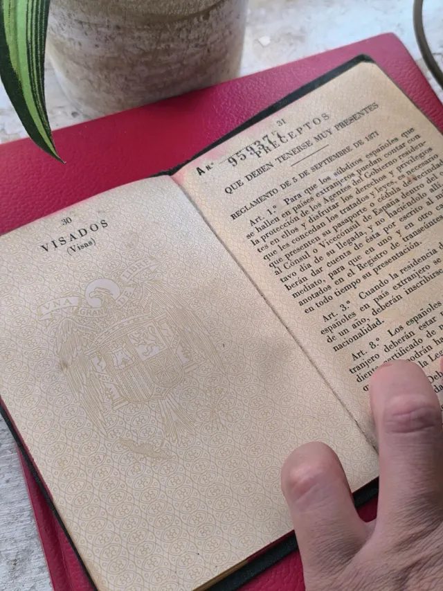 Pasaporte Español Antiguo - 1923