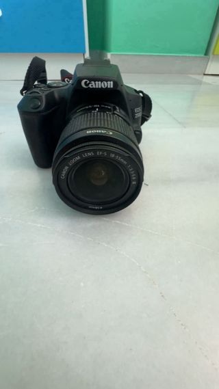 Fotocamera Canon EOS 250D