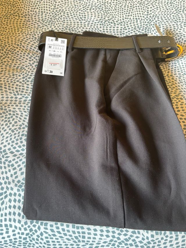 Pantalón Zara Mujer Negro Talla M con Cinturón