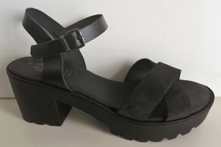 Sandalias con tacón track y de piel en negro 40