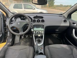 ¡¡MUCHOS EXTRAS !!Peugeot 308 2008