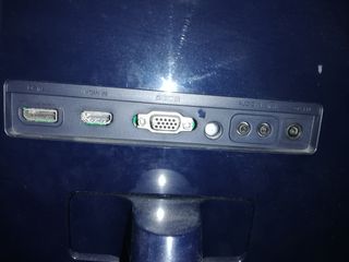 Pantalla Philips Curva Negra CH 580