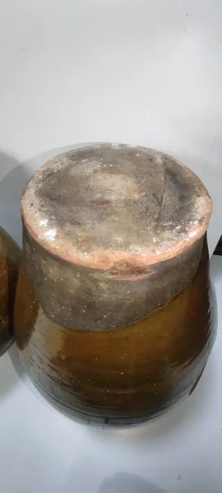 Cerámica Antigua pareja de vasijas.